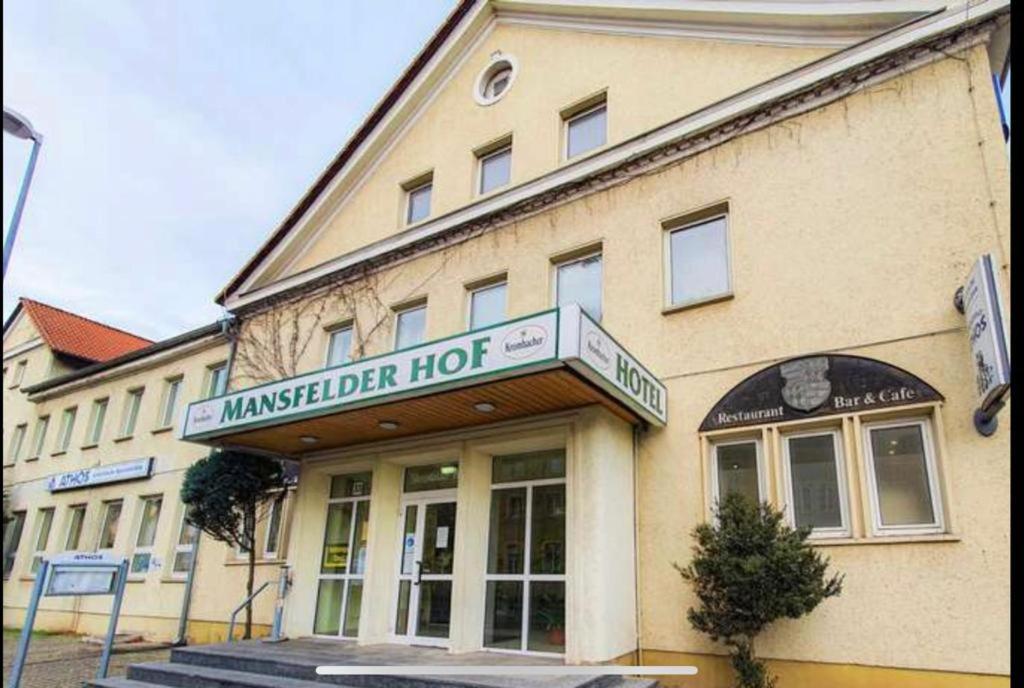 Hotel Mansfelder Hof à Lutherstadt Eisleben Extérieur photo